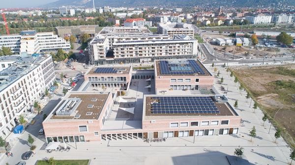 Der Gadamerplatz im Zentrum der Bahnstadt. (Foto: Buck) Der Gadamerplatz im Zentrum der Bahnstadt.