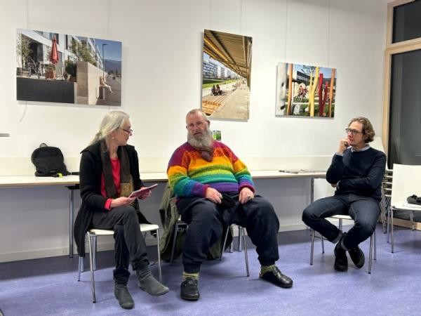 Kuenstlergespraech zur Fotoausstellung. Foto: Stadt Heidelberg