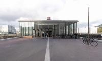 06_Fussgängerbrücke_HBF_by_Buck